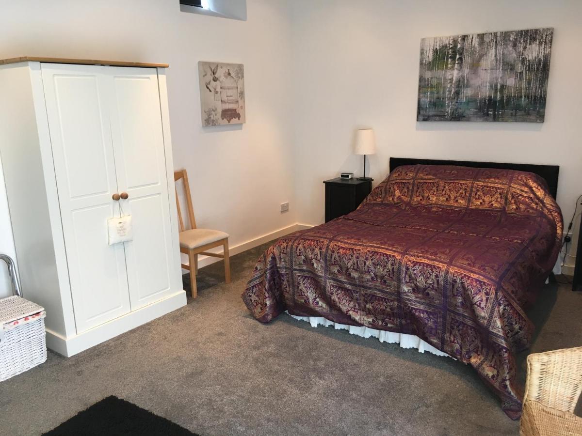Bagstone Court Barn Villa Rangeworthy ภายนอก รูปภาพ